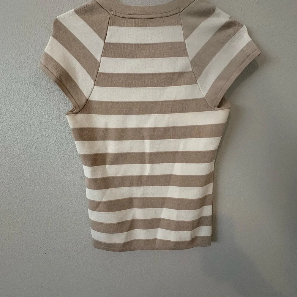 White House Black Market Tan Ribbed Cap Sleeve Tank Top - Picture 3 of 3